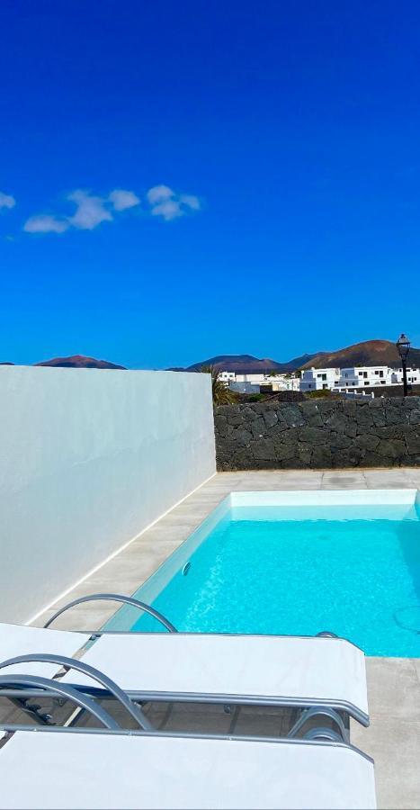 Villa Vulcano Uga Buitenkant foto